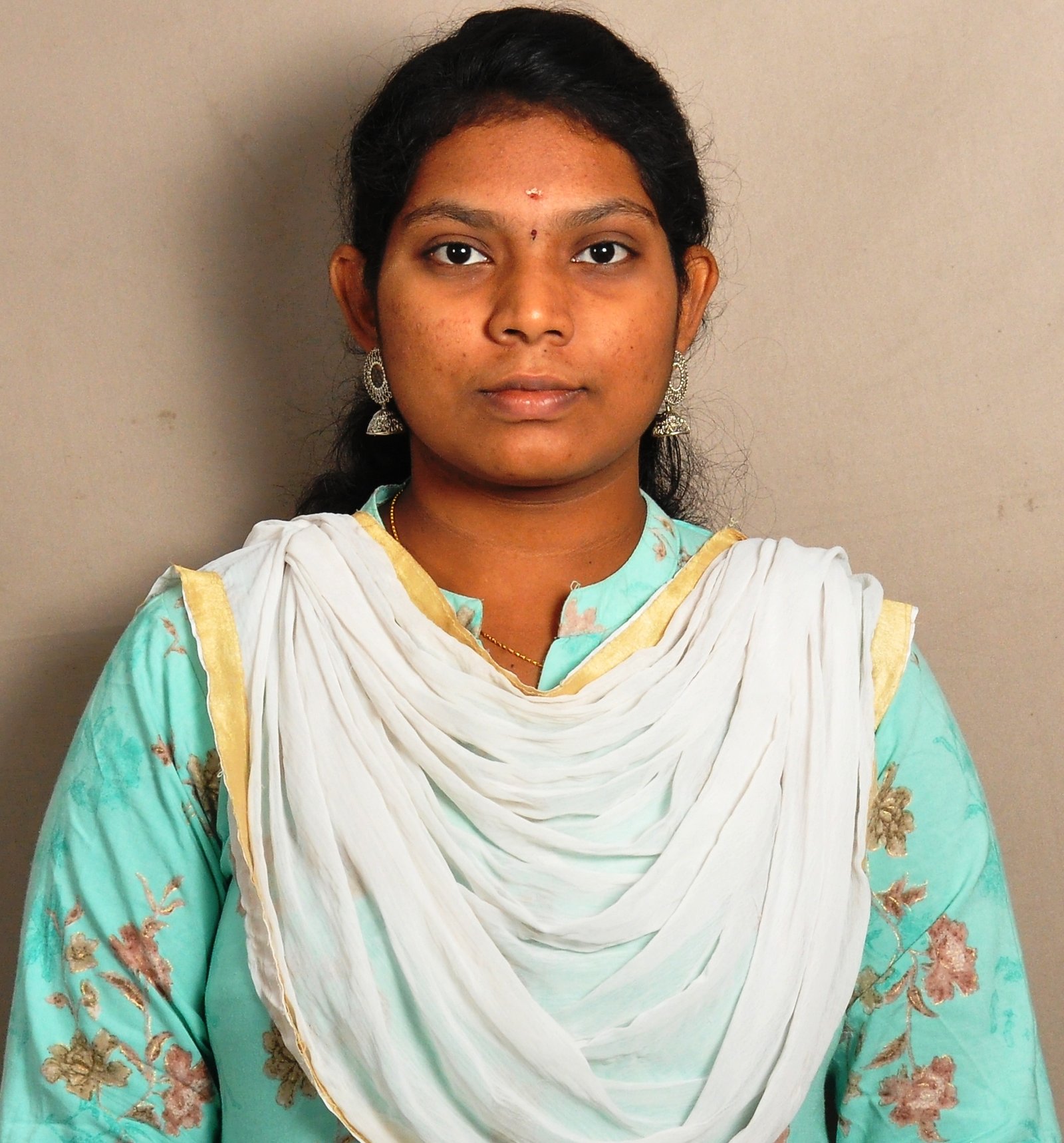 NIVAASHINI R K